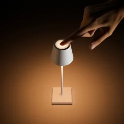 Sigor Nuindie pocket LED genopladelig bordlampe, hvid, IP54, dæmpbar