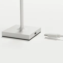 Sigor Nuindie pocket LED genopladelig bordlampe, hvid, IP54, dæmpbar