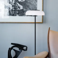 Nuura Aps Nuura Blossi Floor Ø 29 LED-gulvlampe, sort/hvid