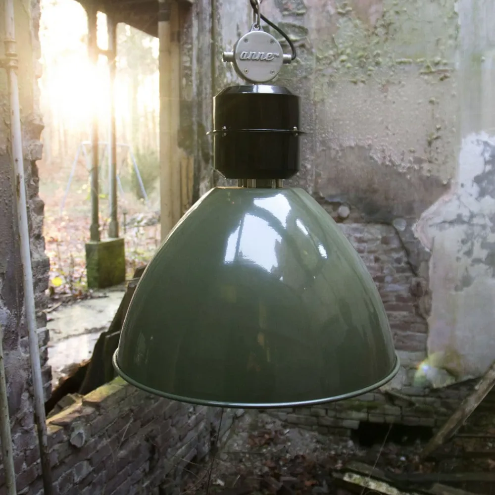 Steinhauer Pendellamper|Pendellamper>Olivengrøn Frisk pendellampe i industridesign