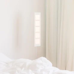 OMLED One f5 gulvlampe i sort