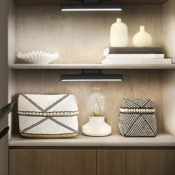 OSRAM LED-batteridrevet underskabslampe LINEAR MOBILE sort 28 cm CCT