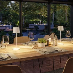 LED-bordlampe Gilo, hvid, plast, IP44^Paulmann Hot