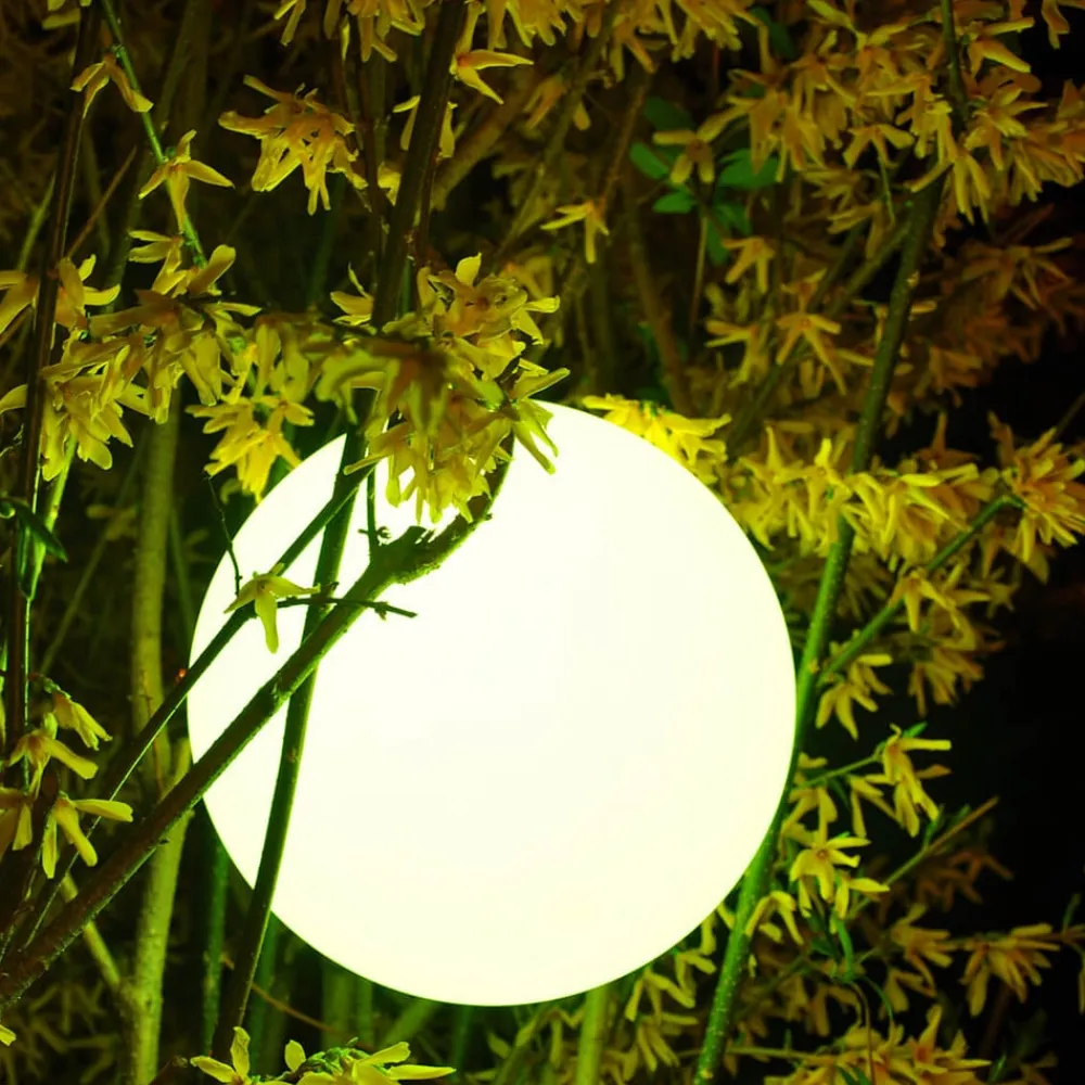 Pearl - LED-kuglelys, der kan styres med mobiltelefonen^Smart&Green New