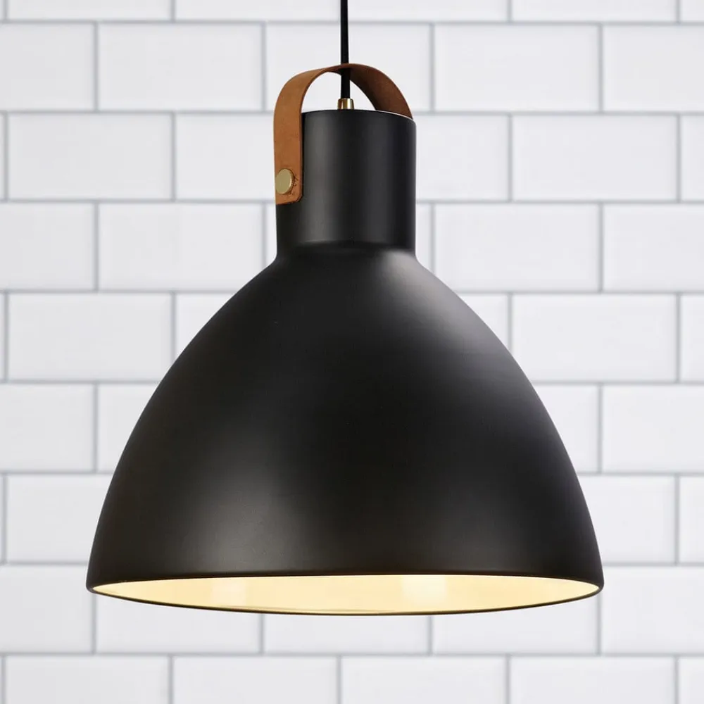 Pendellampe Eagle med metalskærm Ø 35 cm sort^Markslöjd New