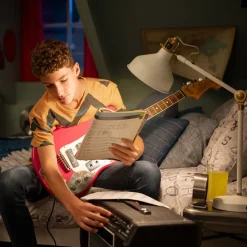 Classic LED-pære E14 B35 4,3W klar 4.000K^Philips Online