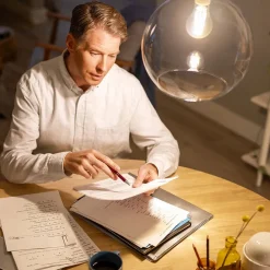 Philips E27 7 W 827 filament LED-pære