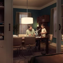 E27 LED-pære, dag/nat-sensor 7,5 W 2.700 K^Philips Hot