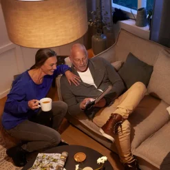 Philips LED-pære Classic E27 4,3W 2.700K klar 3stk