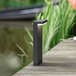 Philips LED-sokkelbelysning Bustan UE, 2.700 K