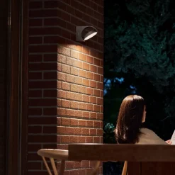 Mimosa udendørs LED-væglampe, justerbar^Philips Hot