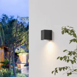PRIOS Irfan udendørs væglampe, kantet, sort 10 cm