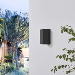PRIOS Væglamper>Irfan udendørs væglampe kantet, sort 15,5 cm