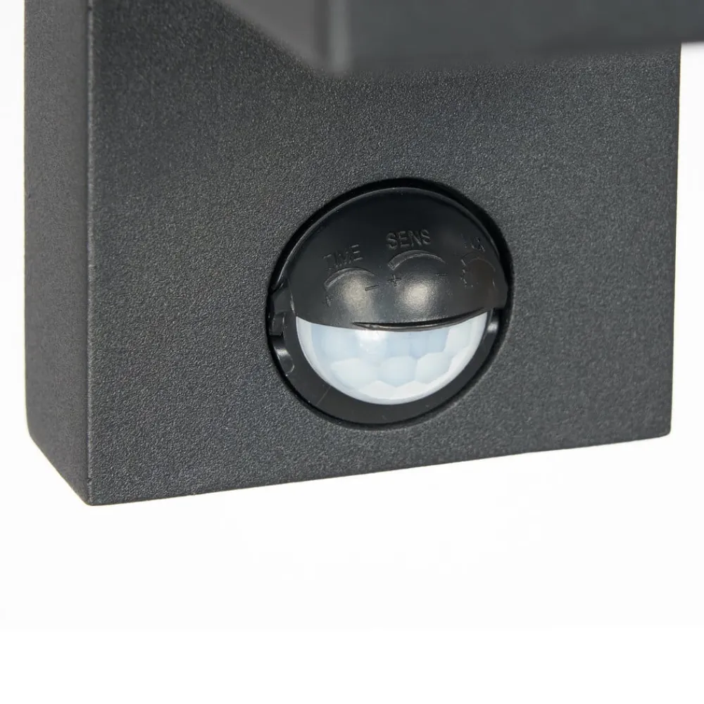 PRIOS Væglampe Med Sensor|Væglamper>udendørs væglampe Tetje, sort, kantet, sensor