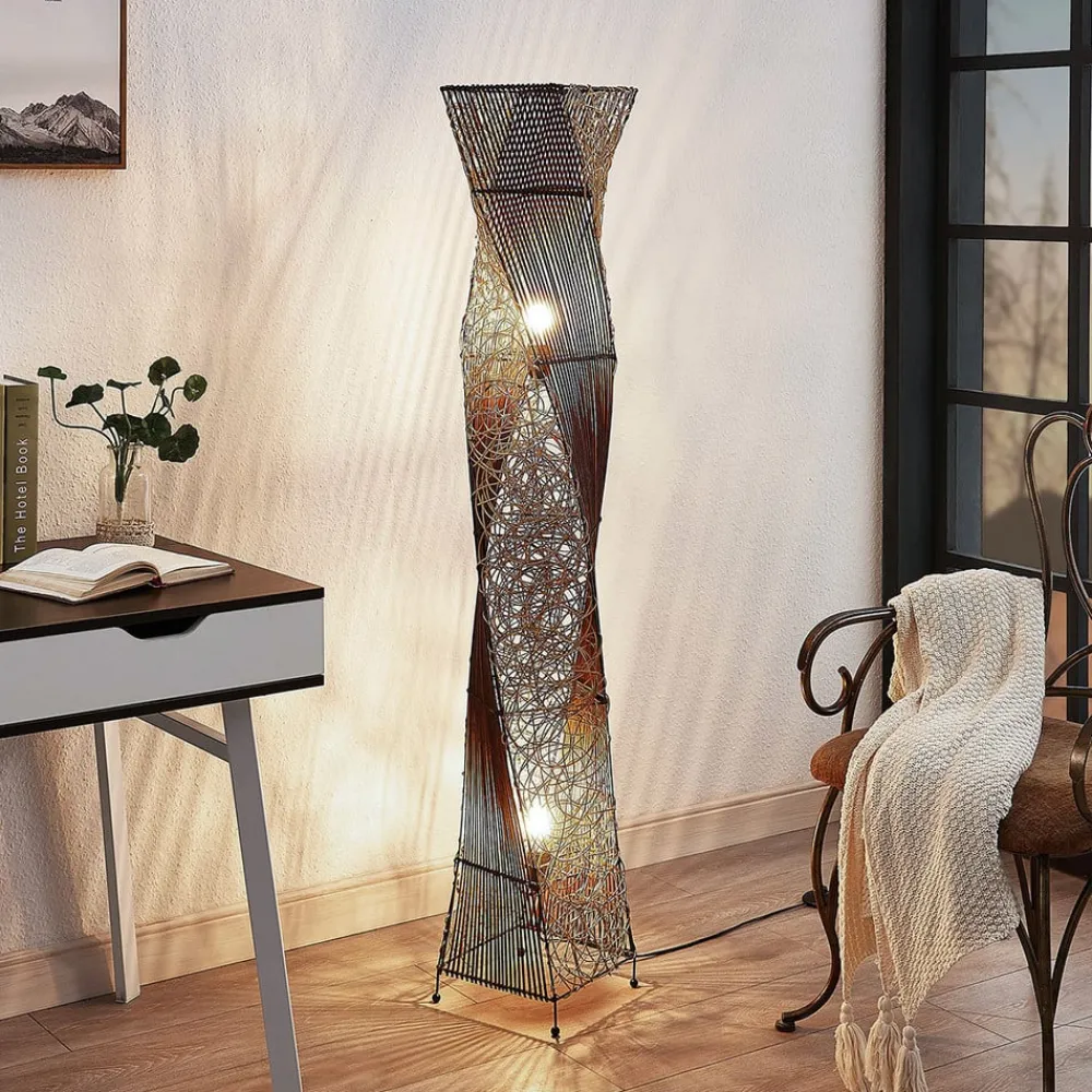 Lindby Gulvlamper|Gulvlamper>Rattan gulvlampe Kassia til hyggebelysning