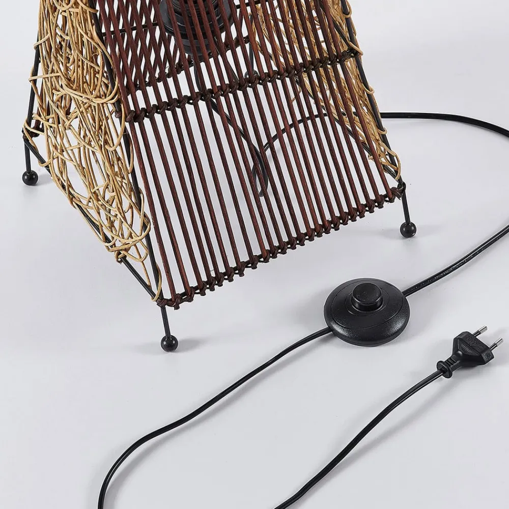 Lindby Gulvlamper|Gulvlamper>Rattan gulvlampe Kassia til hyggebelysning