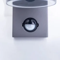 Rombe udendørs væglampe med sensor, 1 lyskilde^Näve Hot