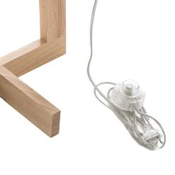 Sacha LS gulvlampe af træ og stof, hvid^Aluminor Outlet