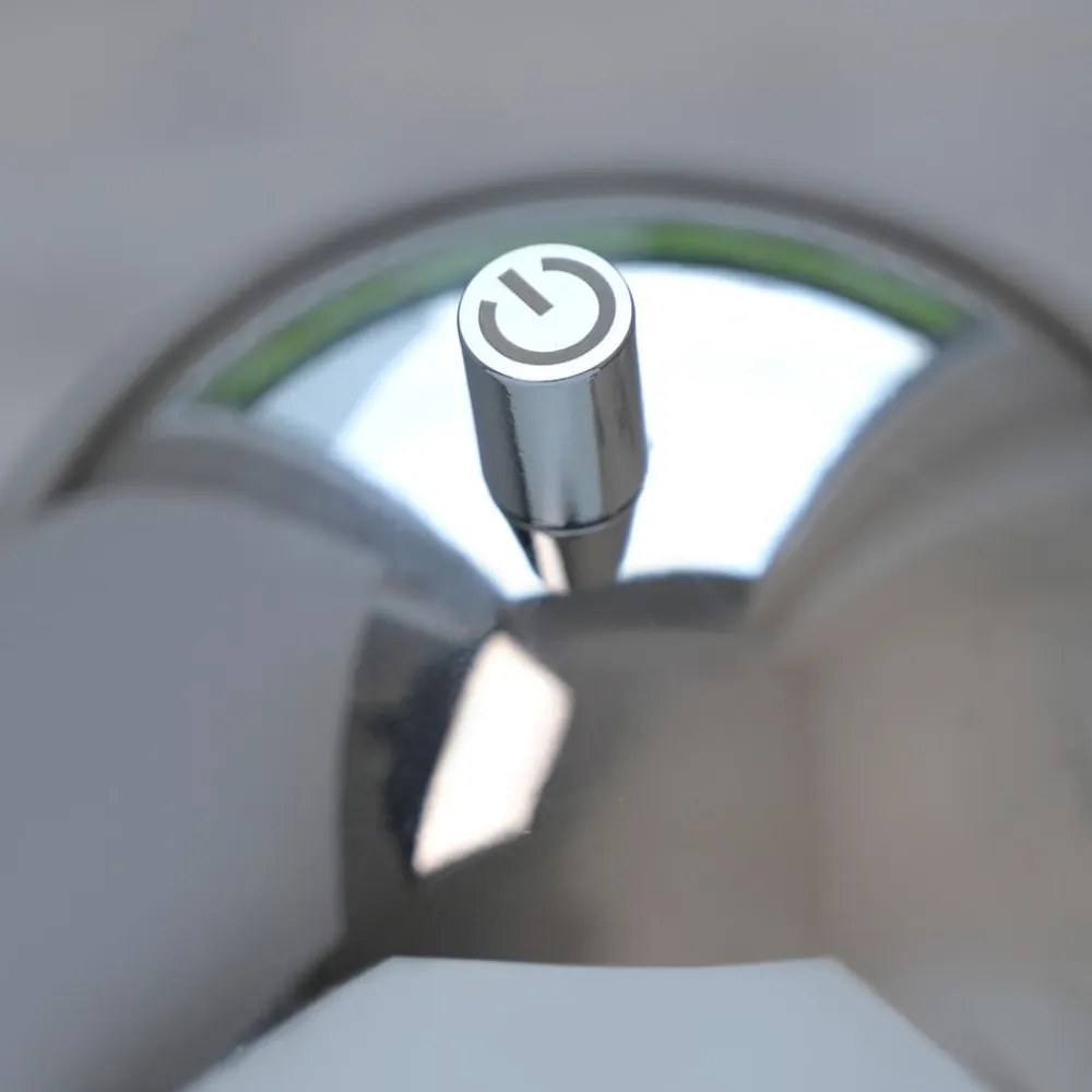 Schöner Wohnen LED-batteridrevet bordlampe Bellies, krom, IP54