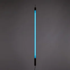 LED-lampe Linea, blå, trædetaljer, universal^SELETTI Hot