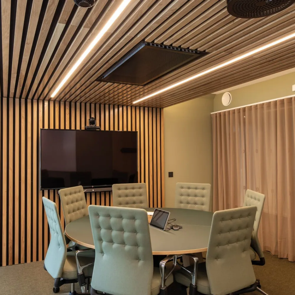 The Light Group SLC LED-strip med fuldt spektrum CRI 98, 5 m IP54 2.700K