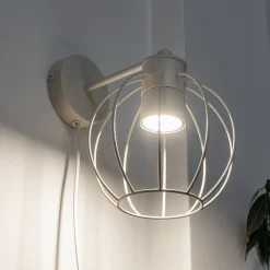 HELAM STARLIGHT væglampe, cremehvid 1 lyskilde Ø 18 cm metalstik