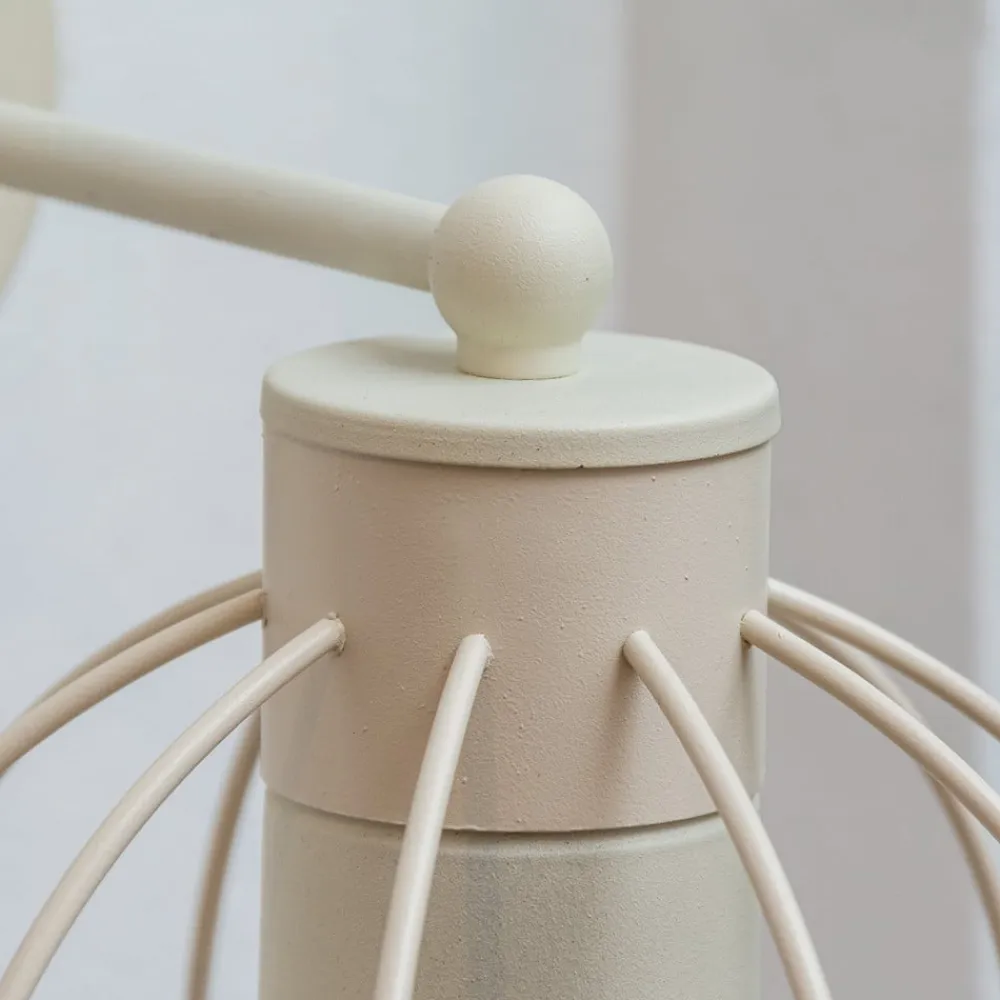 HELAM STARLIGHT væglampe, cremehvid 1 lyskilde Ø 18 cm metalstik