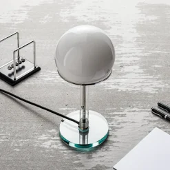 TECNOLUMEN Bordlamper>Wagenfeld WG24 bordlampe med glasfod