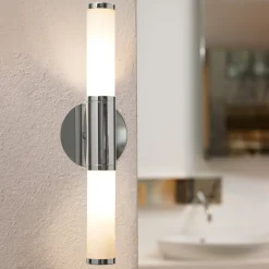 Tiltalende Palmo væglampe i chrome med to pærer^EGLO Discount