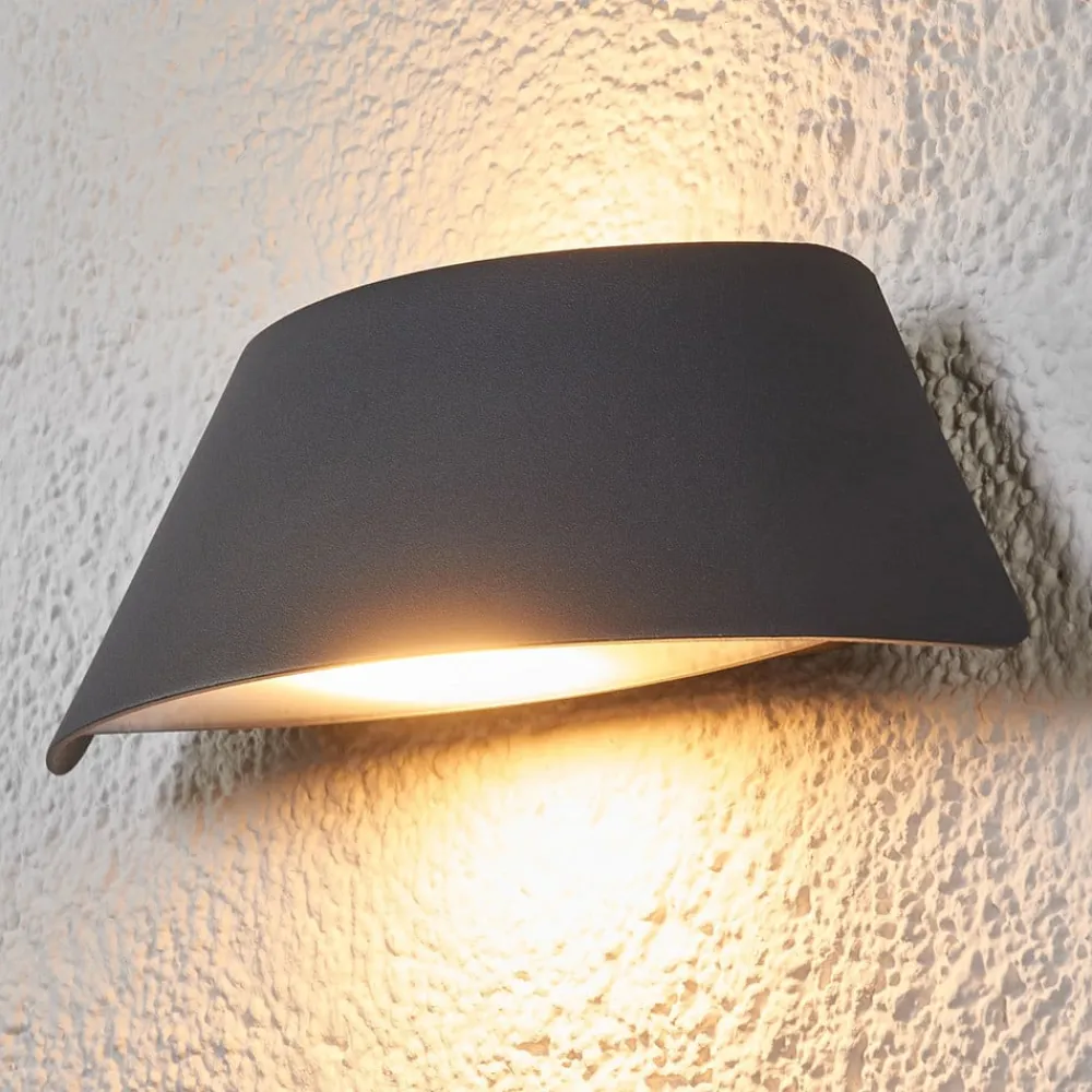 Lucande Trapezformet LED-udendørsvæglampe Glen med IP65