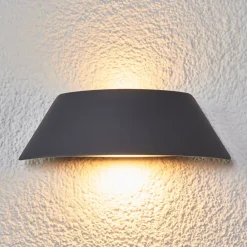 Lucande Trapezformet LED-udendørsvæglampe Glen med IP65