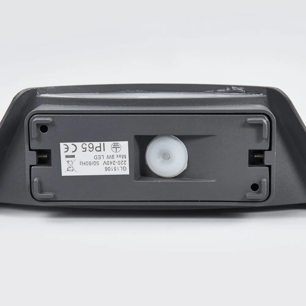 Lucande Trapezformet LED-udendørsvæglampe Glen med IP65