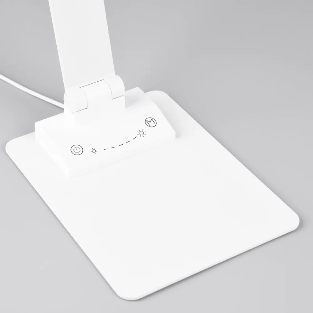 Trio Lighting Travis LED-bordlampe, hvid, CCT, dæmpbar, touch, USB