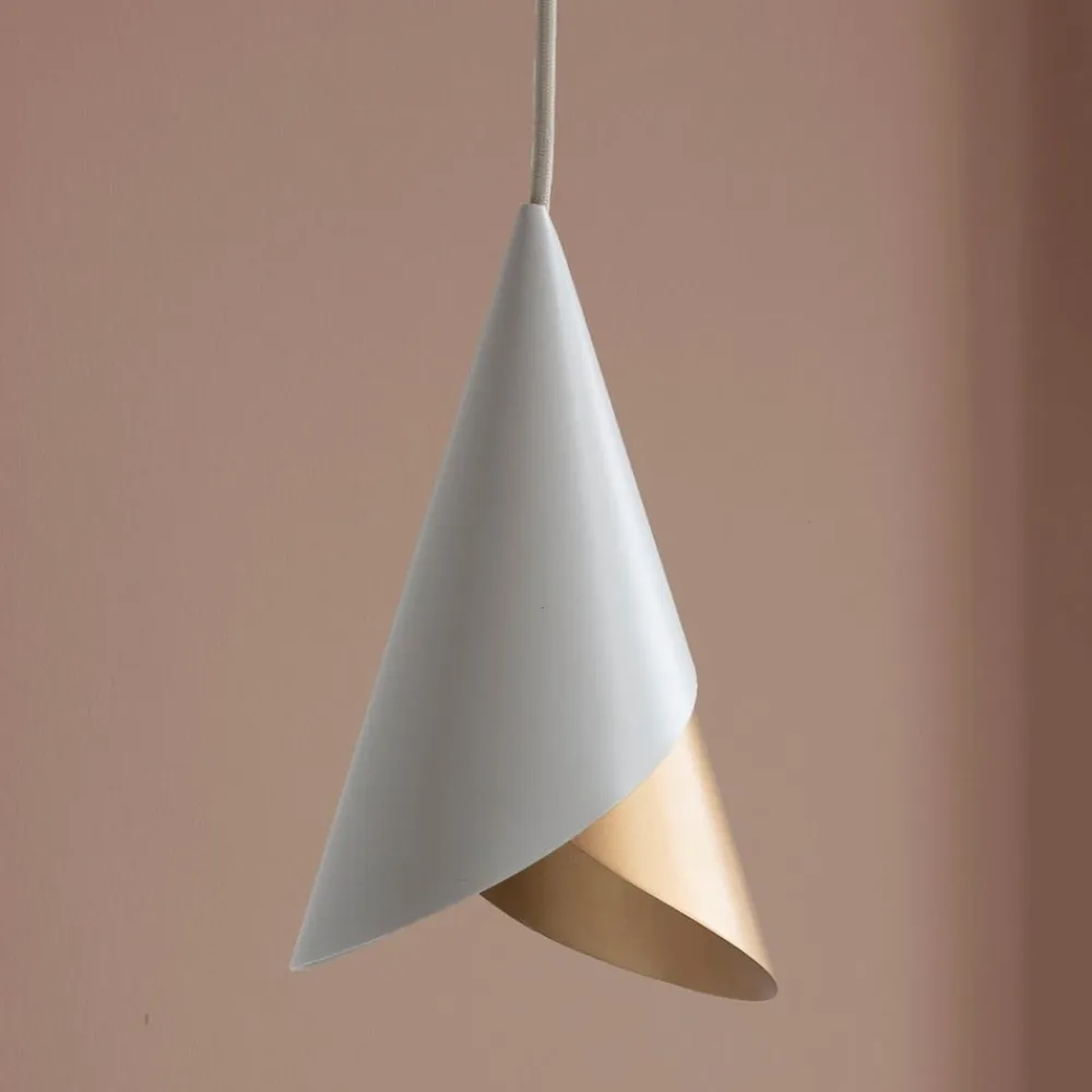 UMAGE Pendellamper>Cornet hængelampe, hvid, messing