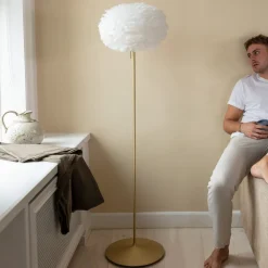 UMAGE Gulvlamper|Gulvlamper>Eos medium gulvlampe, messing/hvid