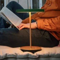 LED-bordlampe Asteria Move skovgrøn/messing 31cm^UMAGE Outlet