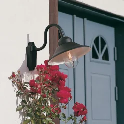 Vega udendørs væglampe, bredde 29,5 cm, sort^Konstsmide