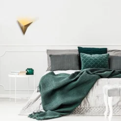 Opviq Væglamper|Væglamper>Væglampe Bird 3203, antik guld, metal, trekantet