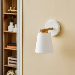 Lamkur Væglamper|Væglamper><noscript><img width=