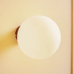 Væglampe Dione, vægbeslag sort^ALDEX Online