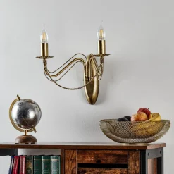 Væglampe Tori K2 i lysestageform, guld^EMIBIG LIGHTING Online