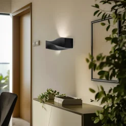 Væglampe Turn i keramik, op/ned, sort^SOLLUX LIGHTING Sale