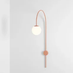 ALDEX Væglampe Una, metal, glas, koralrød