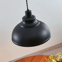 Lindby Vintage pendellampe Albertine, metal, sort
