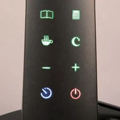 Zig LED-skrivebordslampe med betjeningspanel, sort^Aluminor Discount
